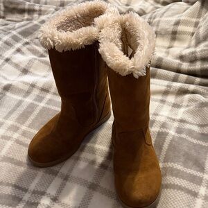 Cat & Jack Tan Faux Fur Winter Boots (Size 3)